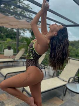 OnlyFans - BIKINI GIRLS 👧 😍 Scene 13859 — photo 6 of 20