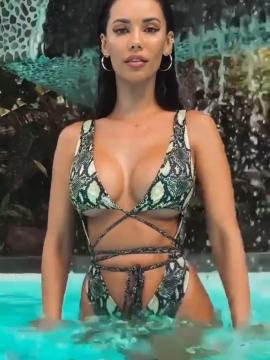OnlyFans - BIKINI GIRLS 👧 😍 Scene 13869 — photo 18 of 20
