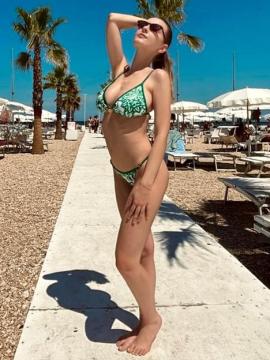 OnlyFans - BIKINI GIRLS 👧 😍 Scene 13890 — photo 8 of 20