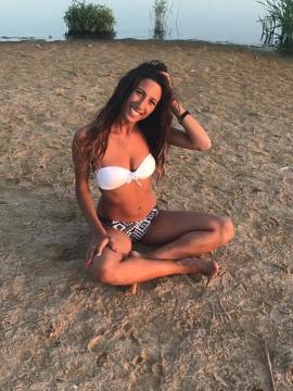 OnlyFans - BIKINI GIRLS 👧 😍 Scene 13891 — photo 1 of 20