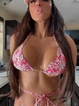 OnlyFans - BIKINI GIRLS 👧 😍 Scene 14125 — photo 8 of 20