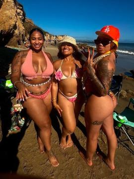 OnlyFans - BIKINI GIRLS 👧 😍 Scene 14129 — photo 14 of 20
