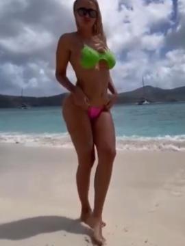 OnlyFans - BIKINI GIRLS 👧 😍 Scene 14130 — photo 18 of 20