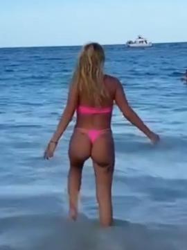OnlyFans - BIKINI GIRLS 👧 😍 Scene 14136 — photo 17 of 20