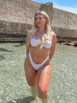 OnlyFans - BIKINI GIRLS 👧 😍 Scene 14140 — photo 8 of 20