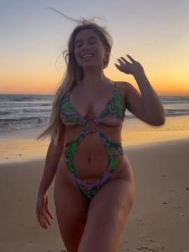 OnlyFans - BIKINI GIRLS 👧 😍 Scene 14141 — photo 12 of 20