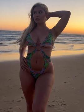 OnlyFans - BIKINI GIRLS 👧 😍 Scene 14141 — photo 17 of 20
