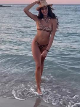 OnlyFans - BIKINI GIRLS 👧 😍 Scene 14143