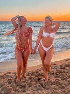 OnlyFans - BIKINI GIRLS 👧 😍 Scene 14151 — photo 1 of 20