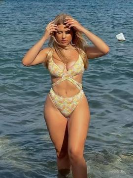 OnlyFans - BIKINI GIRLS 👧 😍 Scene 14152 — photo 4 of 20