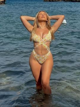 OnlyFans - BIKINI GIRLS 👧 😍 Scene 14152 — photo 6 of 20