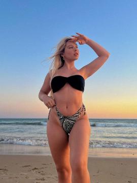 OnlyFans - BIKINI GIRLS 👧 😍 Scene 14154 — photo 16 of 20