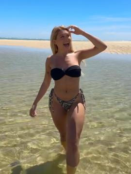OnlyFans - BIKINI GIRLS 👧 😍 Scene 14155 — photo 2 of 20