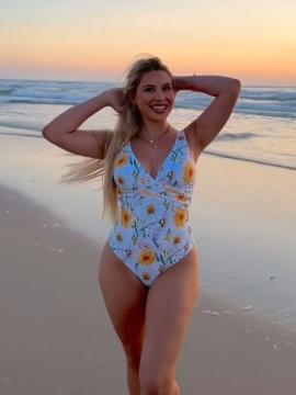 OnlyFans - BIKINI GIRLS 👧 😍 Scene 14155 — photo 12 of 20