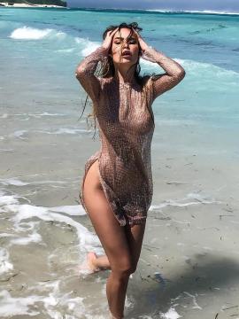 OnlyFans - BIKINI GIRLS 👧 😍 Scene 14198 — photo 19 of 20