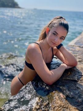 OnlyFans - BIKINI GIRLS 👧 😍 Scene 14201 — photo 1 of 20