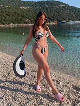 OnlyFans - BIKINI GIRLS 👧 😍 Scene 14202 — photo 4 of 20