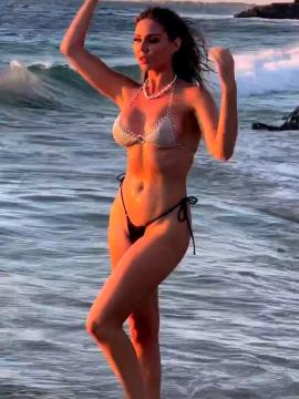 OnlyFans - BIKINI GIRLS 👧 😍 Scene 14231 — photo 7 of 20