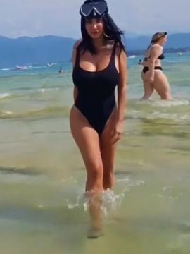 OnlyFans - BIKINI GIRLS 👧 😍 Scene 14255 — photo 17 of 20