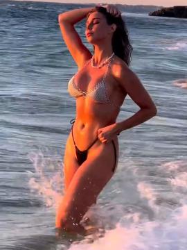 OnlyFans - BIKINI GIRLS 👧 😍 Scene 14267 — photo 3 of 20