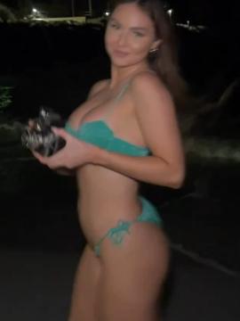 OnlyFans - BIKINI GIRLS 👧 😍 Scene 14267 — photo 4 of 20