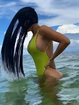 OnlyFans - BIKINI GIRLS 👧 😍 Scene 14318