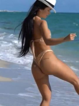OnlyFans - BIKINI GIRLS 👧 😍 Scene 14319 — photo 17 of 20