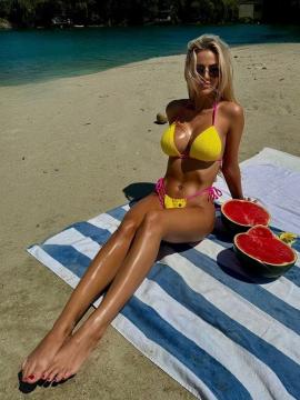 OnlyFans - BIKINI GIRLS 👧 😍 Scene 14325 — photo 4 of 20
