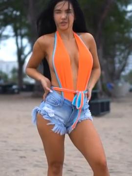 OnlyFans - BIKINI GIRLS 👧 😍 Scene 14329 — photo 13 of 20