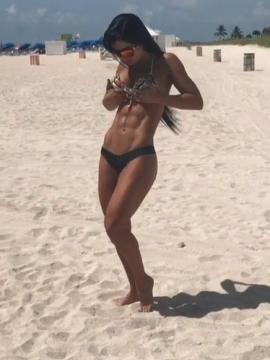 OnlyFans - BIKINI GIRLS 👧 😍 Scene 14338 — photo 9 of 20