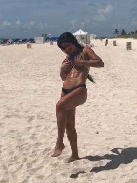OnlyFans - BIKINI GIRLS 👧 😍 Scene 14338 — photo 11 of 20