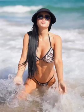 OnlyFans - BIKINI GIRLS 👧 😍 Scene 14360 — photo 4 of 20