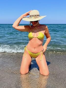 OnlyFans - BIKINI GIRLS 👧 😍 Scene 14399