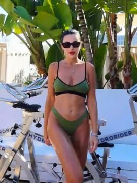 OnlyFans - BIKINI GIRLS 👧 😍 Scene 14409