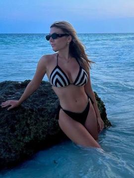 OnlyFans - BIKINI GIRLS 👧 😍 Scene 14468 — photo 8 of 20