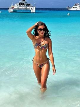 OnlyFans - BIKINI GIRLS 👧 😍 Scene 14526 — photo 8 of 20