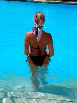 OnlyFans - BIKINI GIRLS 👧 😍 Scene 14528 — photo 17 of 20
