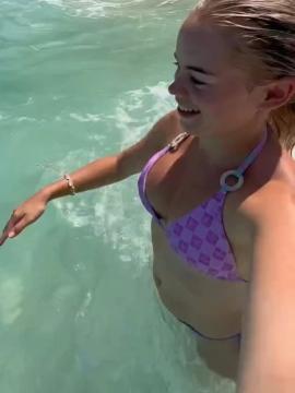 OnlyFans - BIKINI GIRLS 👧 😍 Scene 14548 — photo 9 of 20