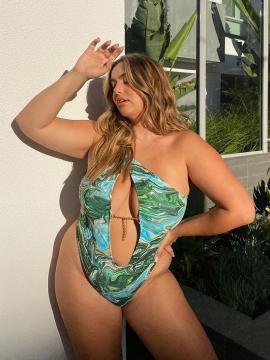 OnlyFans - BIKINI GIRLS 👧 😍 Scene 14554 — photo 18 of 20