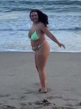 OnlyFans - BIKINI GIRLS 👧 😍 Scene 14557 — photo 20 of 20