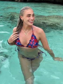 OnlyFans - BIKINI GIRLS 👧 😍 Scene 14563 — photo 6 of 20