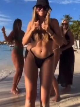 OnlyFans - BIKINI GIRLS 👧 😍 Scene 14563 — photo 15 of 20