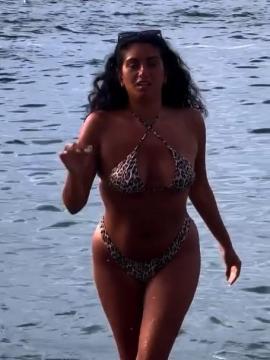 OnlyFans - BIKINI GIRLS 👧 😍 Scene 14601 — photo 5 of 20