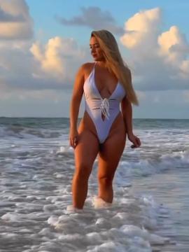 OnlyFans - BIKINI GIRLS 👧 😍 Scene 14716 — photo 15 of 20