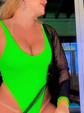 OnlyFans - BIKINI GIRLS 👧 😍 Scene 14720 — photo 8 of 20
