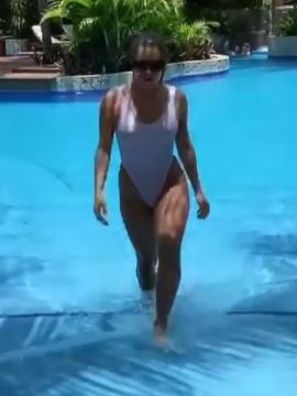 OnlyFans - BIKINI GIRLS 👧 😍 Scene 14737 — photo 6 of 20