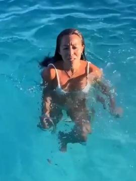 OnlyFans - BIKINI GIRLS 👧 😍 Scene 14749 — photo 15 of 20