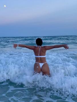 OnlyFans - BIKINI GIRLS 👧 😍 Scene 14749 — photo 18 of 20