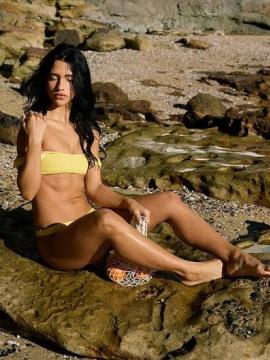 OnlyFans - BIKINI GIRLS 👧 😍 Scene 14754 — photo 8 of 20