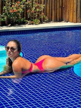 OnlyFans - BIKINI GIRLS 👧 😍 Scene 14774 — photo 4 of 20